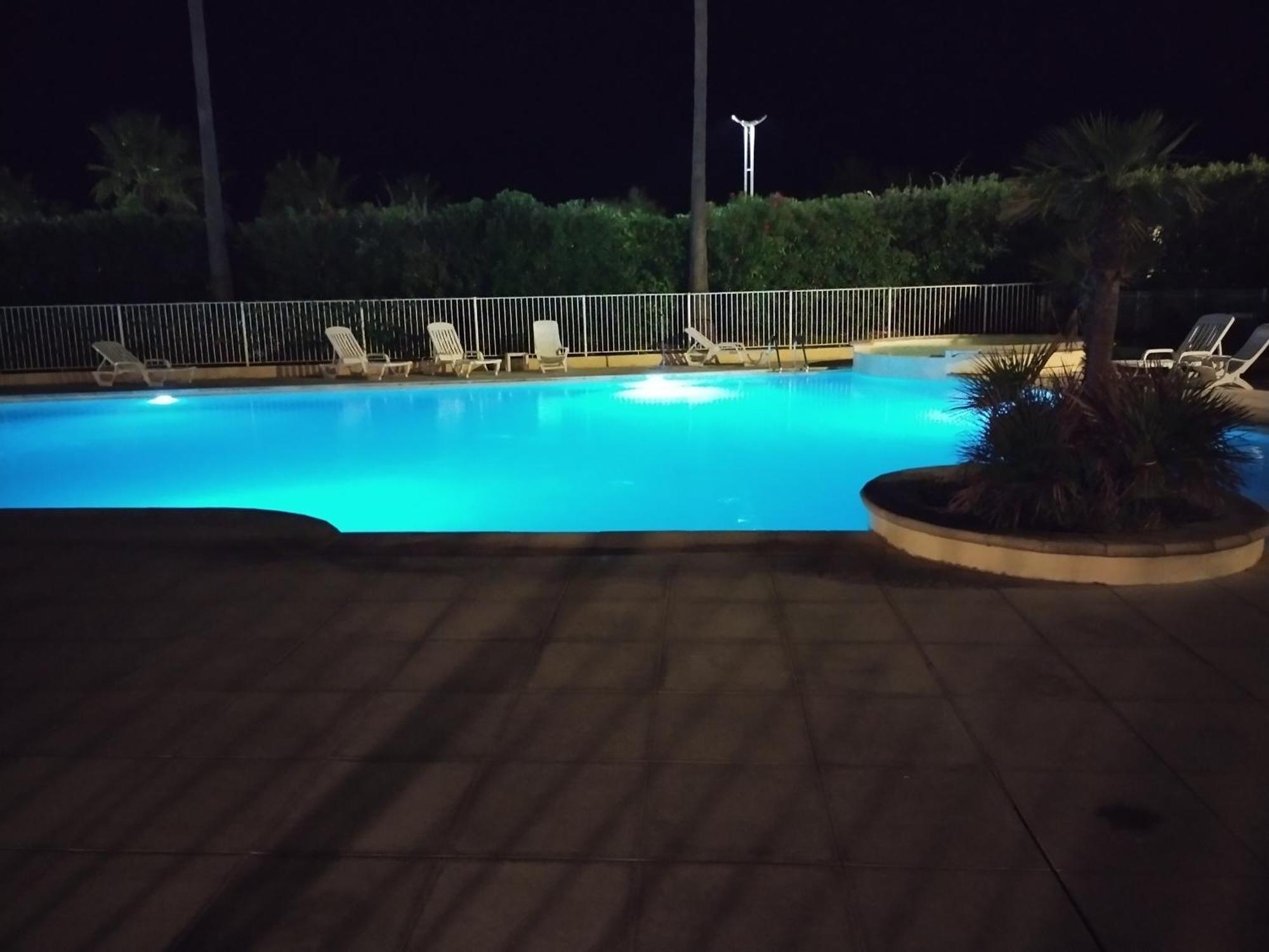 Cap Hermes 3 Pieces Climatise 6 Personnes Fréjus